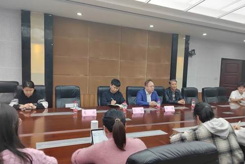 e9a58342f6bde290433a5d5e7417989 e9a58342f6bde290433a5d5e7417989